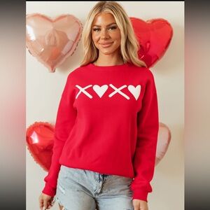 1102. Puff print XOXO sweatshirt in red